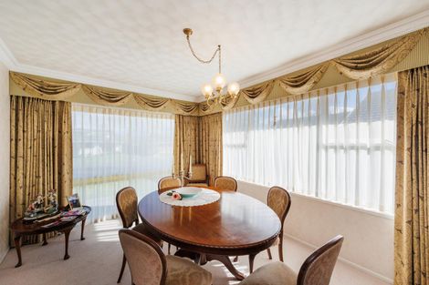 Photo of property in 18 Caulfield Place, Awapuni, Palmerston North, 4412