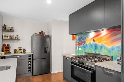 Photo of property in 57 Golden Road, Springvale, Alexandra, 9393