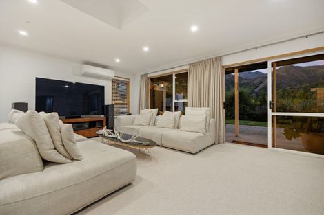Photo of property in 40 Bedford Street, Arrowtown, 9302