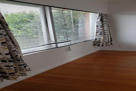 Photo of property in 4/3 Evelyn Place, Hillcrest, Auckland, 0627