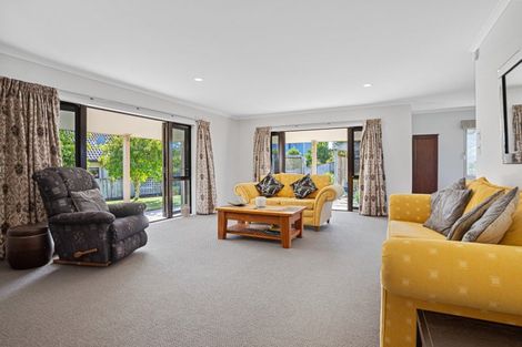 Photo of property in 39 Browns Drive, Waihi Beach, 3611