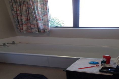 Photo of property in 1/5 Somerset Place, Taradale, Napier, 4112