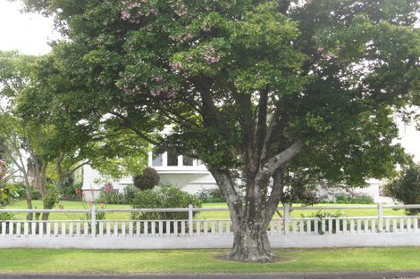 Photo of property in 97 Stout Street, Whataupoko, Gisborne, 4010