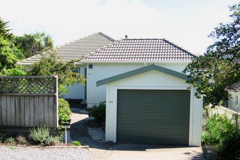 Photo of property in 138 Cockayne Road, Khandallah, Wellington, 6035