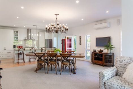 Photo of property in 66 The Drive, Paraparaumu Beach, Paraparaumu, 5032