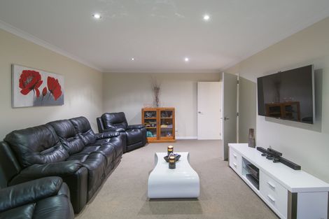Photo of property in 12 Kereru Place, Pyes Pa, Tauranga, 3112