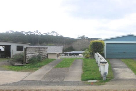 Photo of property in 1129 Rings Road, Coromandel, 3506