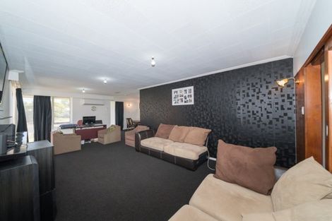 Photo of property in 6 Appleby Place, Awapuni, Palmerston North, 4412