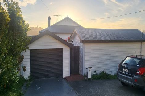 Photo of property in 30 Chesterton Street, Johnsonville, Wellington, 6037