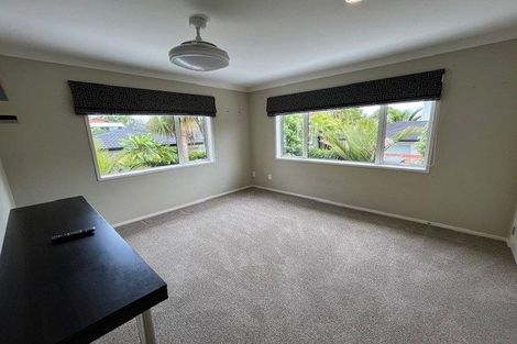 Photo of property in 9 Swindon Close, Mellons Bay, Auckland, 2014