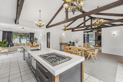 Photo of property in 186e Heta Road, Highlands Park, New Plymouth, 4312