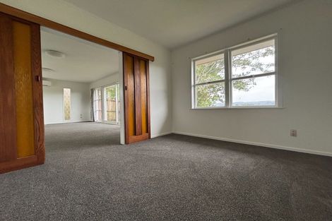 Photo of property in 12 Alderton Place, Opaheke, Papakura, 2113