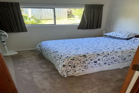 Photo of property in 10 Twilight Bay, Omaha, 0986