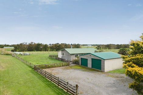 Photo of property in 55 Matarikoriko Road, Brixton, Waitara, 4382