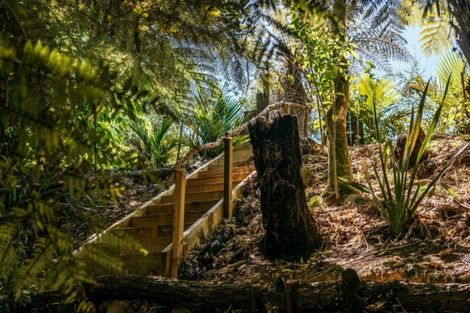 Photo of property in 12 George Street, Surfdale, Waiheke Island, 1081