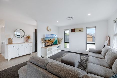 Photo of property in 19 Skiffington Road, Pokeno, 2402