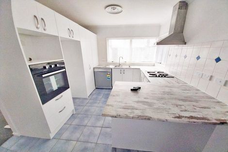 Photo of property in 182a Rathgar Road, Henderson, Auckland, 0610