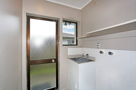 Photo of property in 30 Riverside Drive, Waiuku, 2123