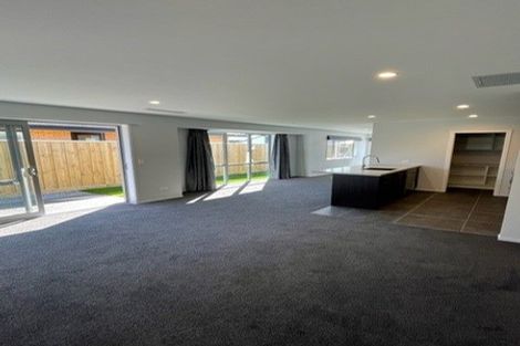 Photo of property in 28 Te Kanawa Lane, Rolleston, 7615