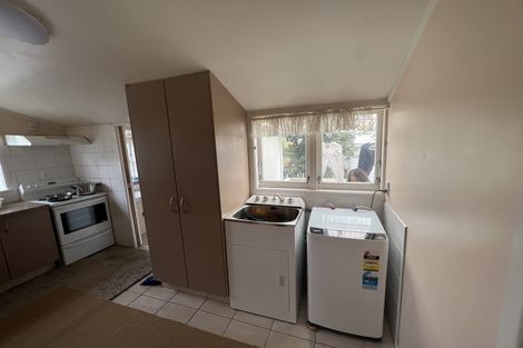 Photo of property in 48 Brandon Road, Glen Eden, Auckland, 0602