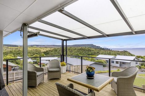 Photo of property in 6 Turangitukua Terrace, Kuratau, Turangi, 3381