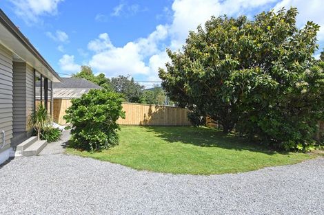 Photo of property in 19 Sheridan Crescent, Trentham, Upper Hutt, 5018