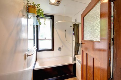 Photo of property in 18 Glenross Street, Glenross, Dunedin, 9011