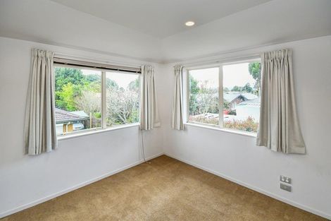 Photo of property in 356a Great South Road, Opaheke, Papakura, 2113