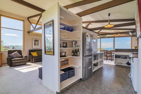 Photo of property in 4 Winston Place, Kew, Dunedin, 9012