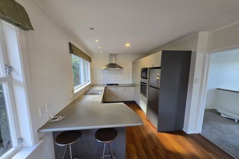 Photo of property in 94 Amapur Drive, Ngaio, Wellington, 6035