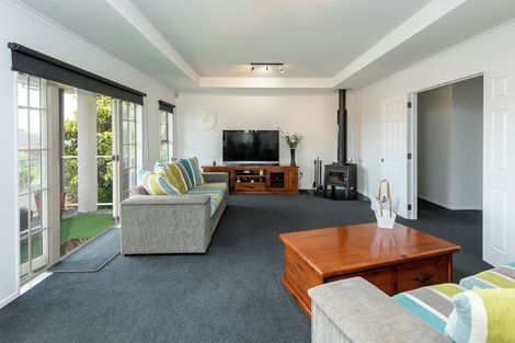 Photo of property in 62 Edendale Road, Somerville, Auckland, 2014