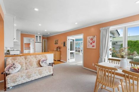 Photo of property in 5 Carruthers Street, Ilam, Christchurch, 8041