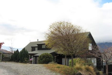 Photo of property in 33 Woodlands Close, Queenstown, 9300