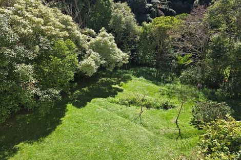 Photo of property in 24 Silverstream Road, Crofton Downs, Wellington, 6035