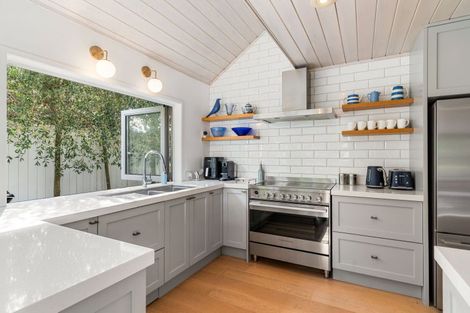 Photo of property in 24 Brodie Lane, Pauanui, Hikuai, 3579