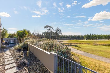 Photo of property in 562a Bower Avenue, Parklands, Christchurch, 8083