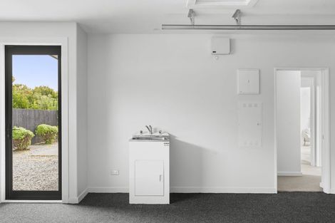 Photo of property in 11 Little Gem Road, Hornby, Christchurch, 8025