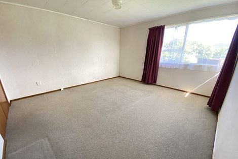 Photo of property in 60 Casuarina Road, Half Moon Bay, Auckland, 2012