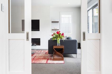 Photo of property in 27b Bryndwr Road, Fendalton, Christchurch, 8052