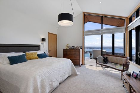 Photo of property in 44 Panorama Road, Clifton, Christchurch, 8081