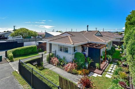 Photo of property in 161 Pacific Road, North New Brighton, Christchurch, 8083