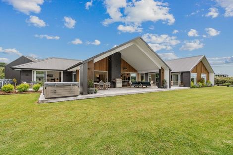 Photo of property in 140 Karanui Road, Te Kamo, Kamo, 0185