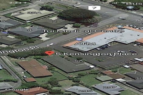 Photo of property in 5 Kensington Place, Fairfield, Hamilton, 3214