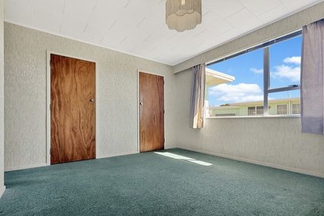 Photo of property in 2/27 Ranfurly Street, Tamatea, Napier, 4112