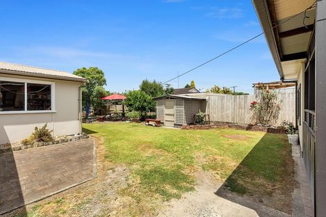 Photo of property in 41 Collins Road, Melville, Hamilton, 3206