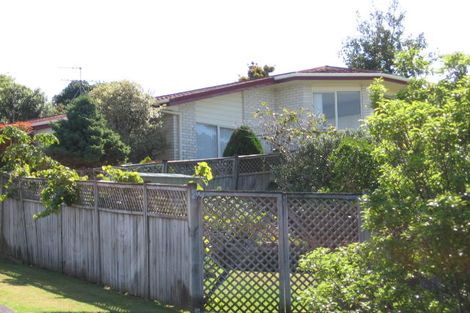 Photo of property in 7 Cairnbrae Court, Northcross, Auckland, 0632