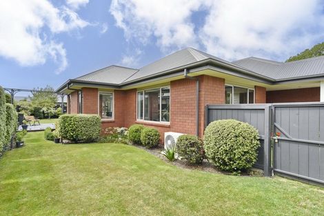 Photo of property in 13 Wisteria Lane, Rangiora, 7400