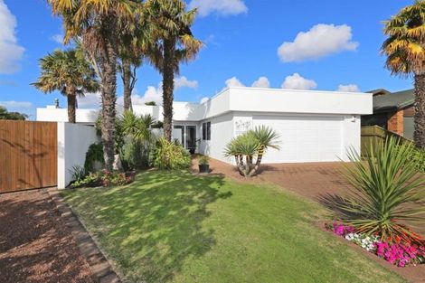 Photo of property in 5 Cadogan Lane, Taradale, Napier, 4112