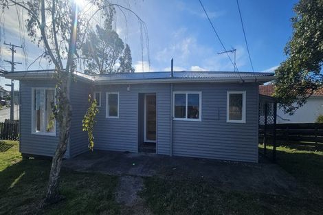 Photo of property in 2 James Road, Manurewa, Auckland, 2102