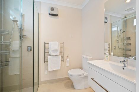 Photo of property in 1/4 Woodlau Rise, Huntsbury, Christchurch, 8022